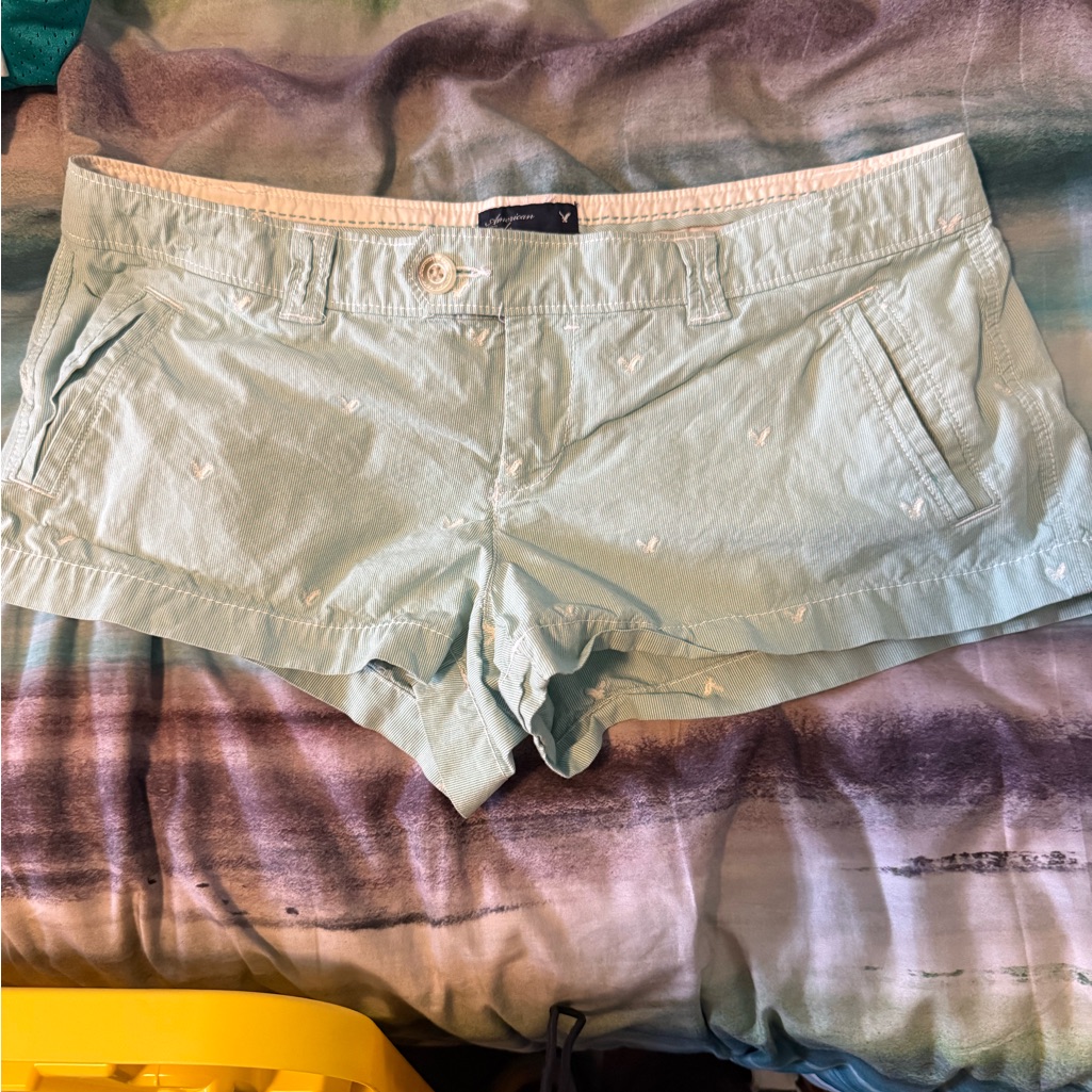 Women's Ae Blue Shorts Button W Pockets Good Condition Size 8